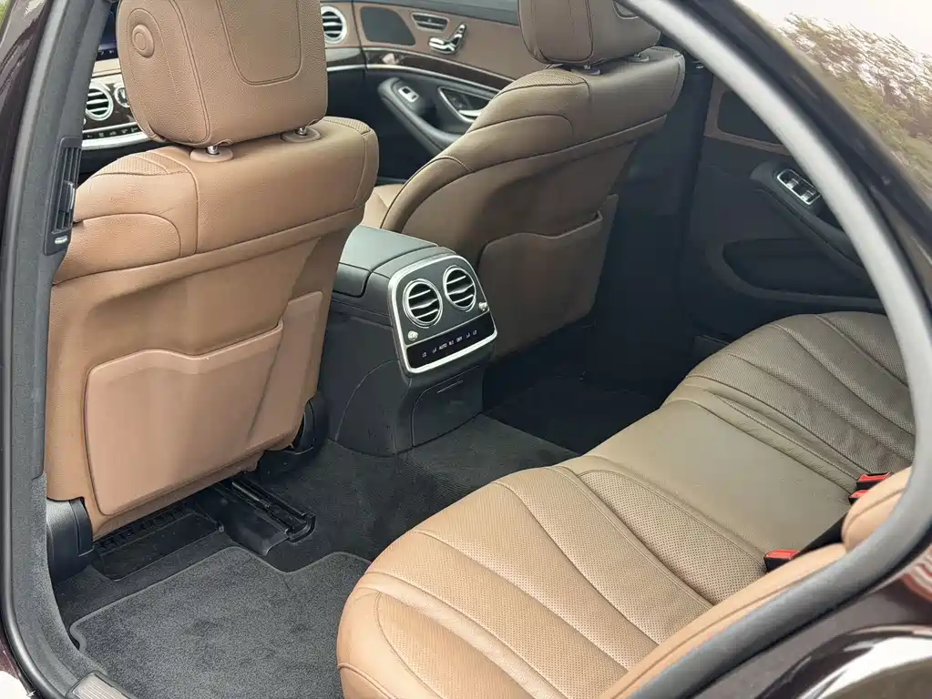 Mercedes-Benz S-Class — миниатюра 10