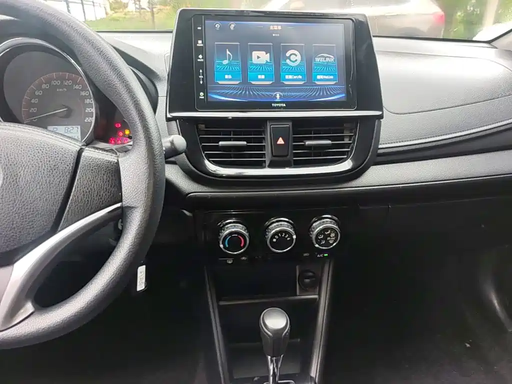 Toyota Vios FS — миниатюра 13
