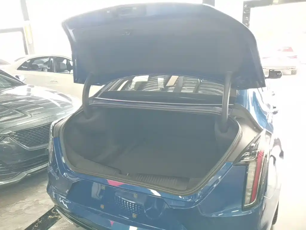 Cadillac CT4 — миниатюра 19