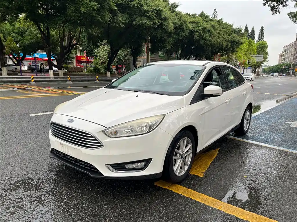 Ford Focus 2015