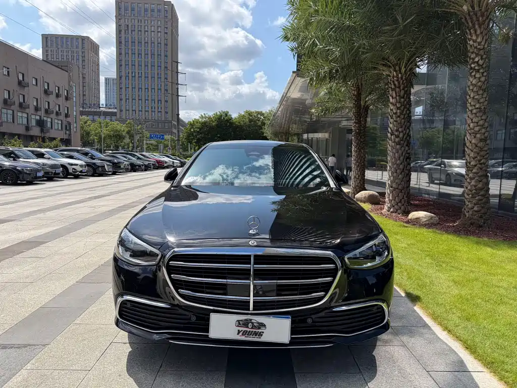 Mercedes-Benz S-Class — миниатюра 2