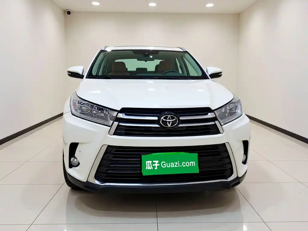 Toyota Highlander — миниатюра 2