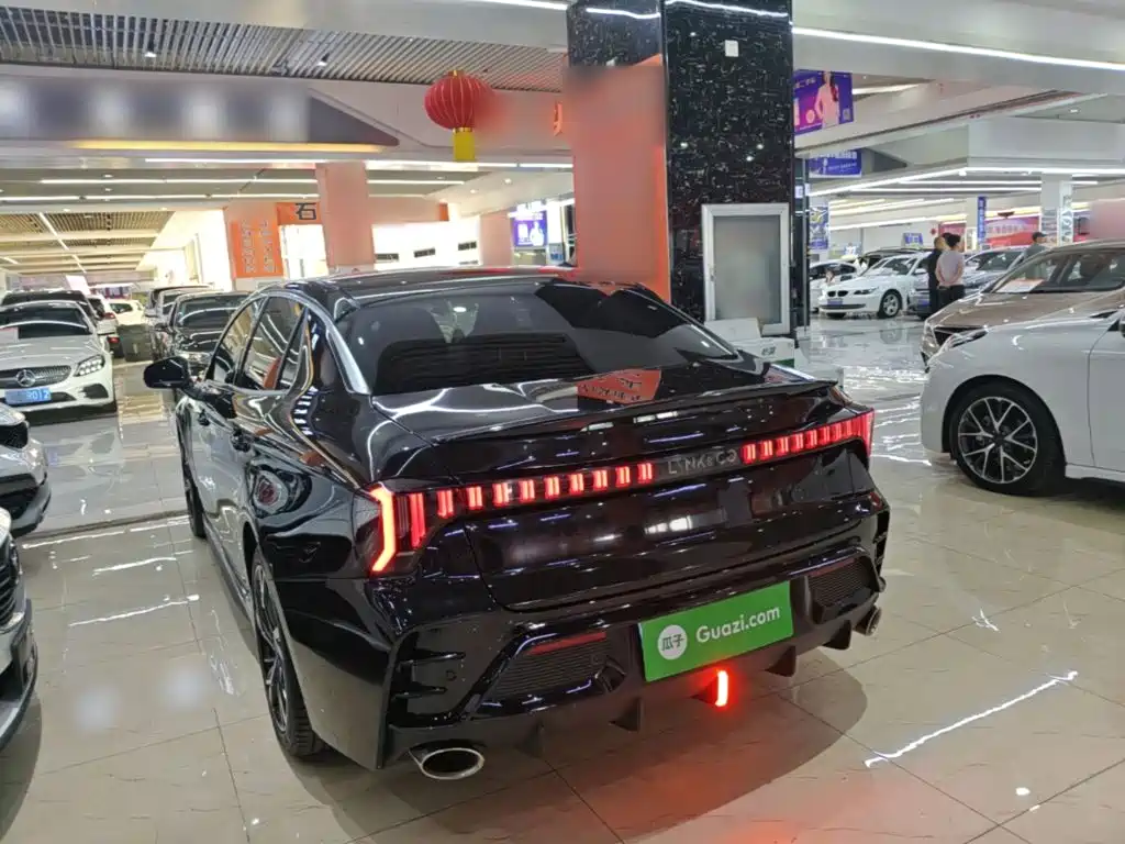 Lynk & Co 03 — миниатюра 5