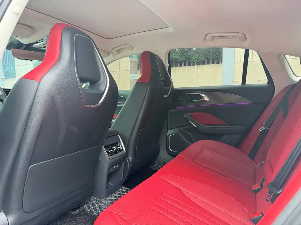 Hongqi Hongqi H6 — миниатюра 7