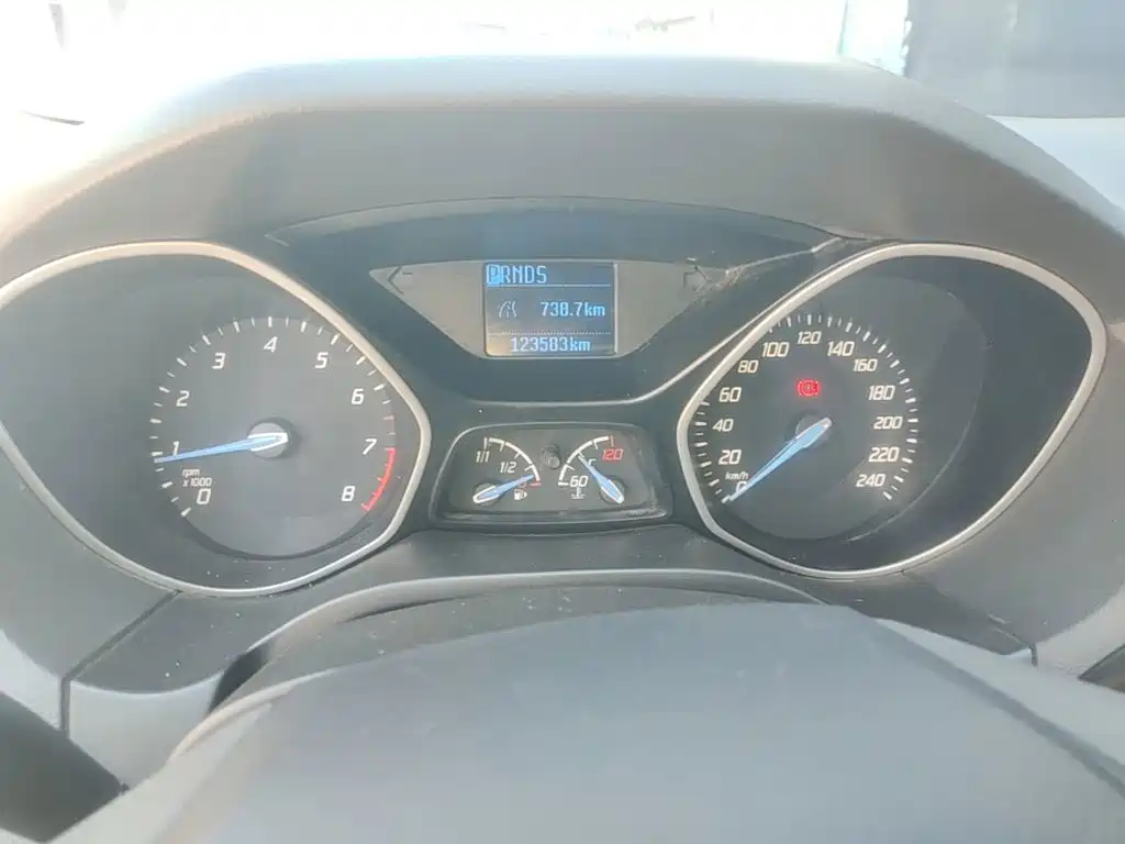 Ford Focus — миниатюра 12