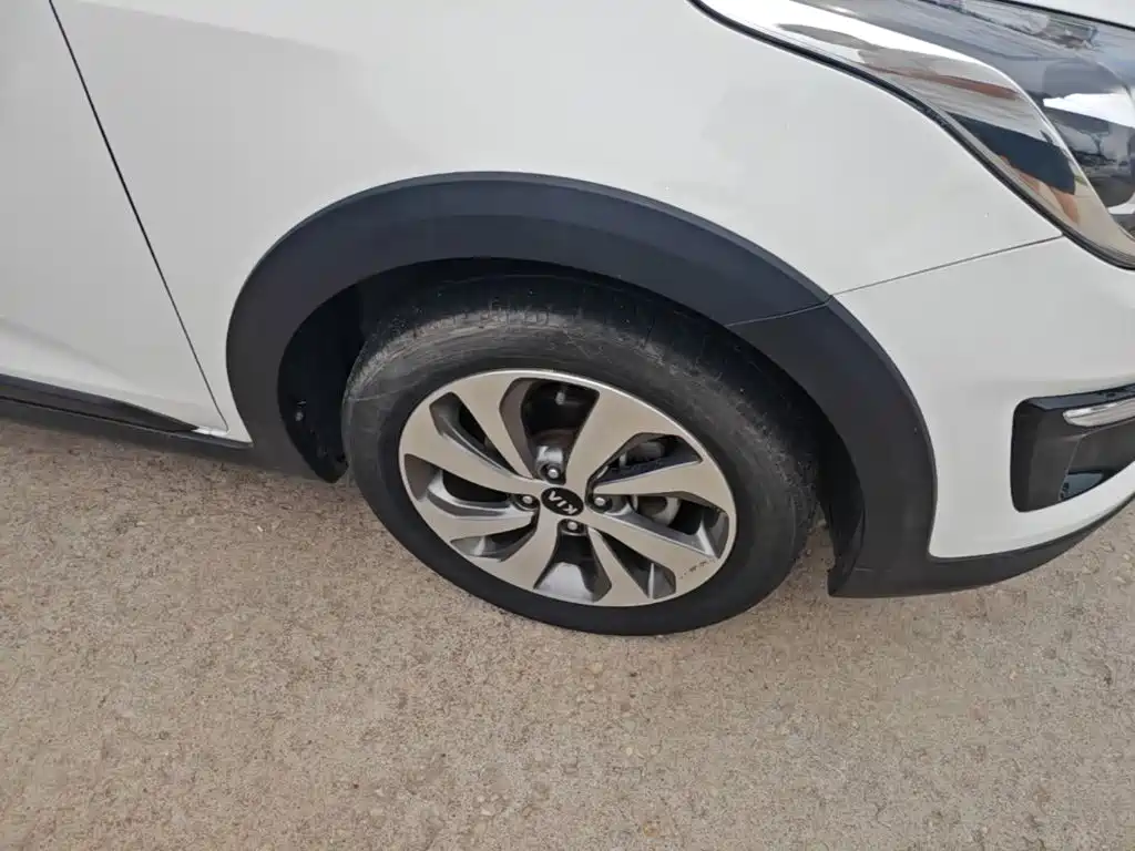 Kia KX Cross — миниатюра 23