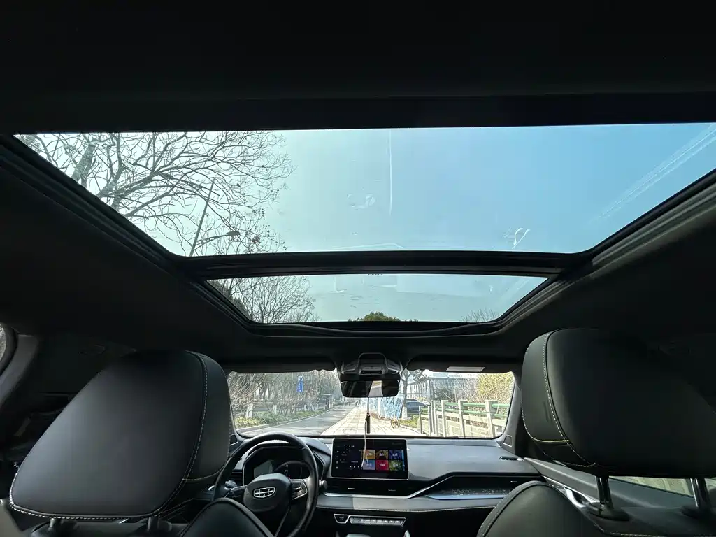 GEELY AUTOMOBILE XINGRUI