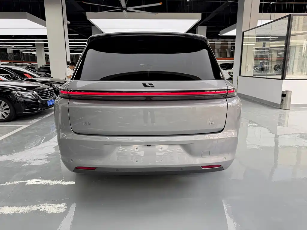 Li Auto Li L8 — миниатюра 11