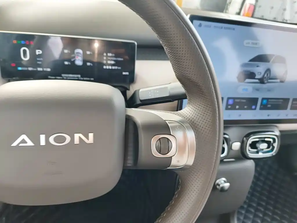 Aion AION UT — миниатюра 14