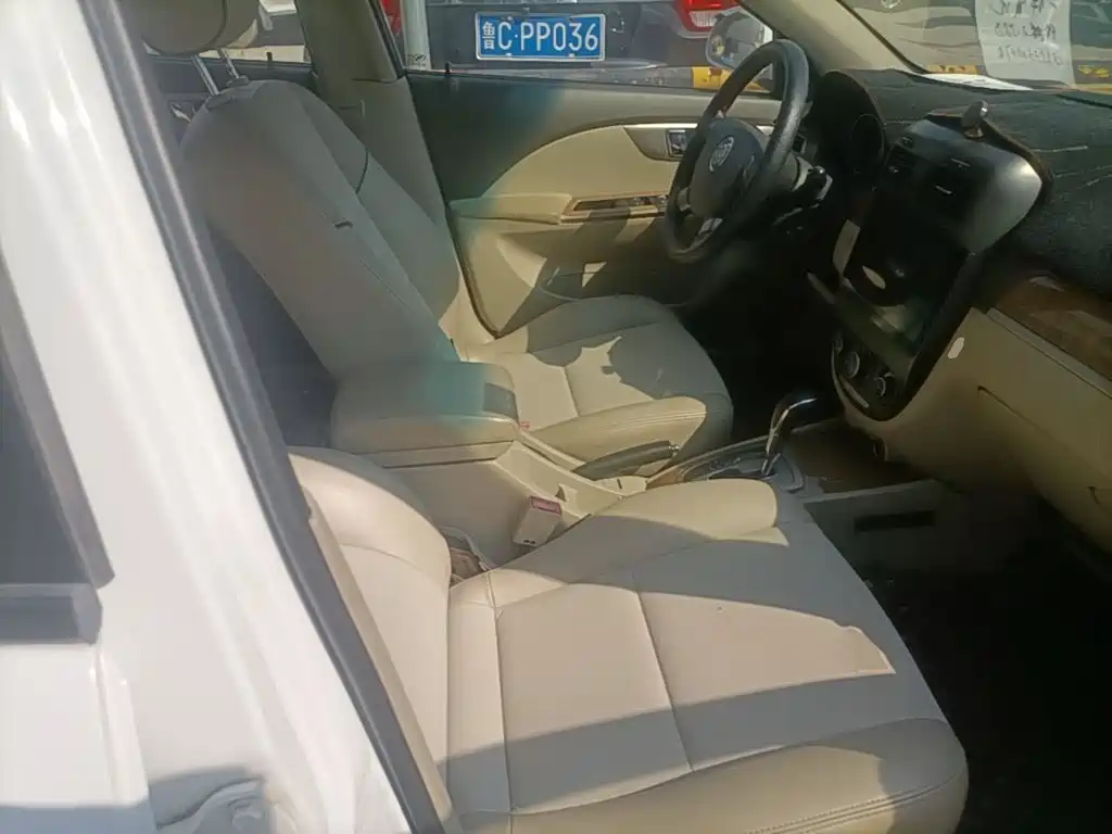 Buick Excelle — миниатюра 25