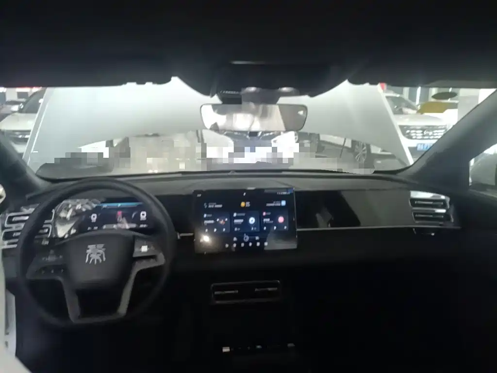 BYD Qin L — миниатюра 18