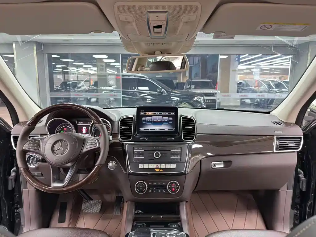 Mercedes-Benz GLS 2018 GLS 400 4MATIC