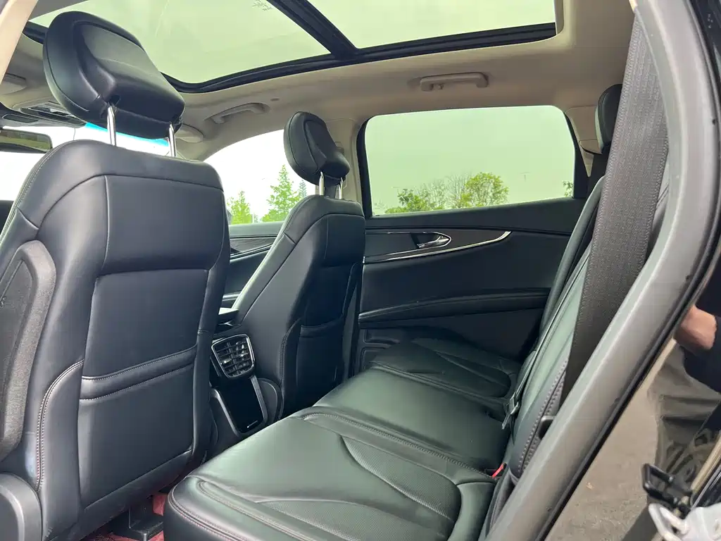 Lincoln Nautilus 2021 2.0T Premium