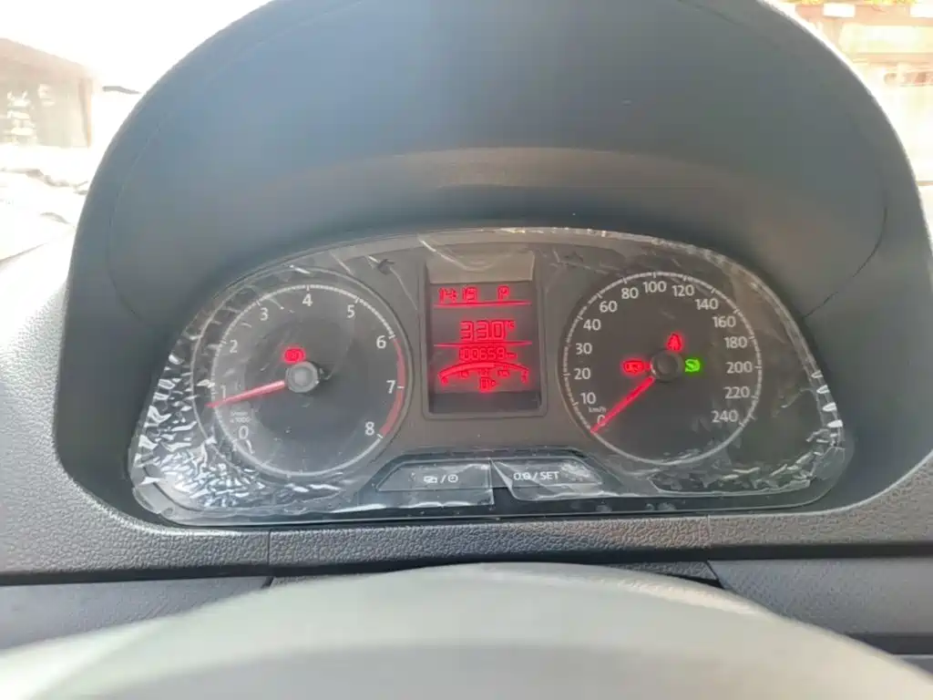 Volkswagen Jetta — миниатюра 12