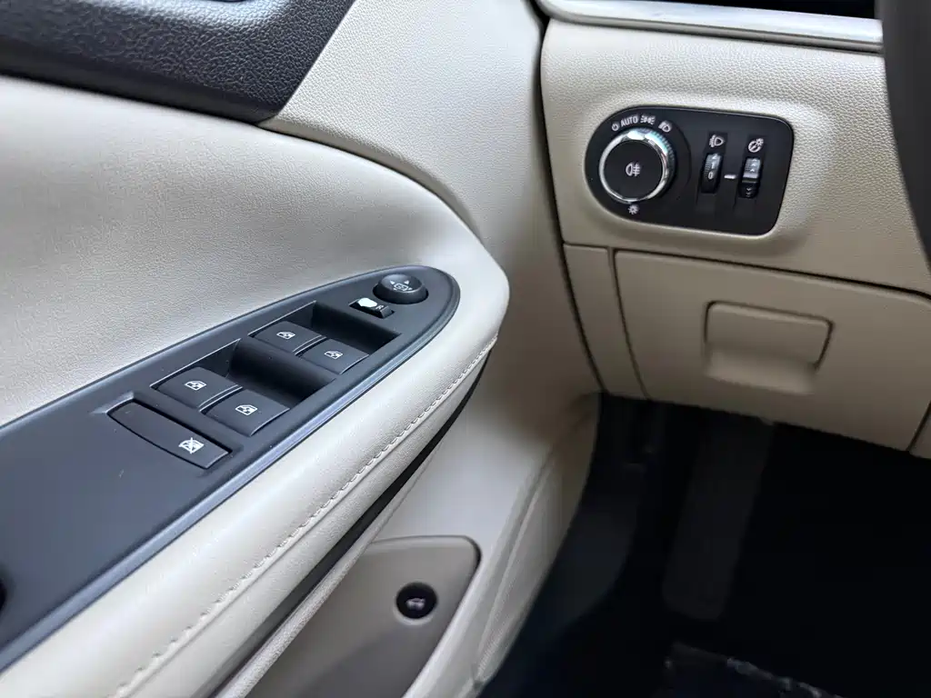 Buick Verano — миниатюра 13
