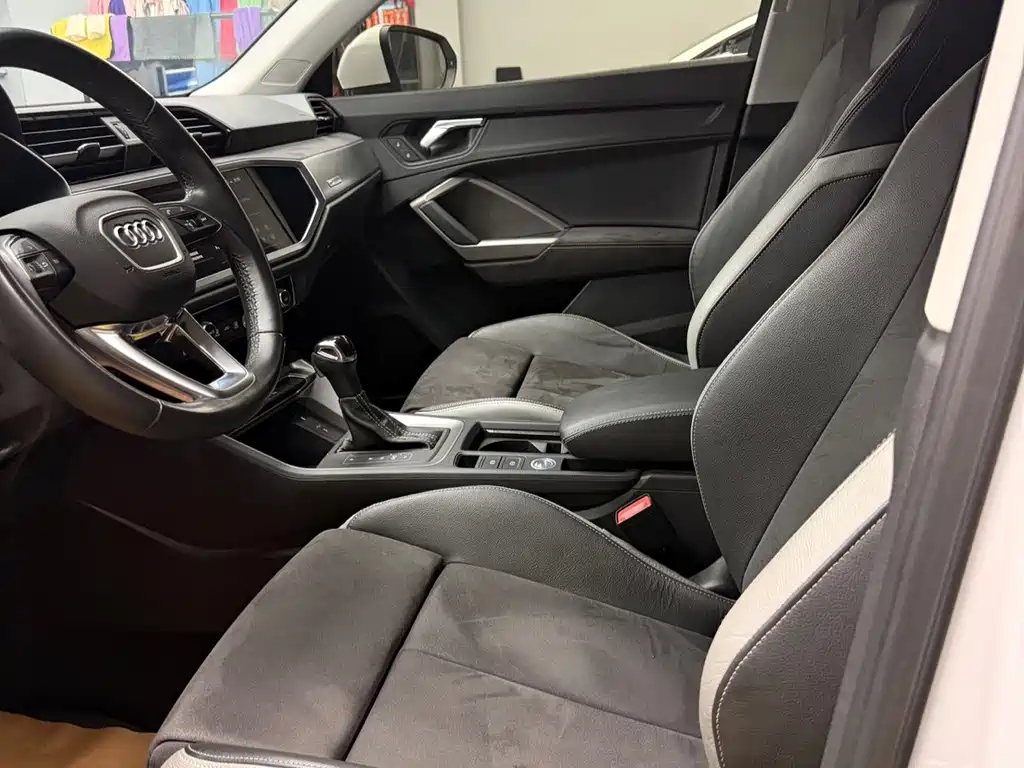 Audi Q3 — миниатюра 8