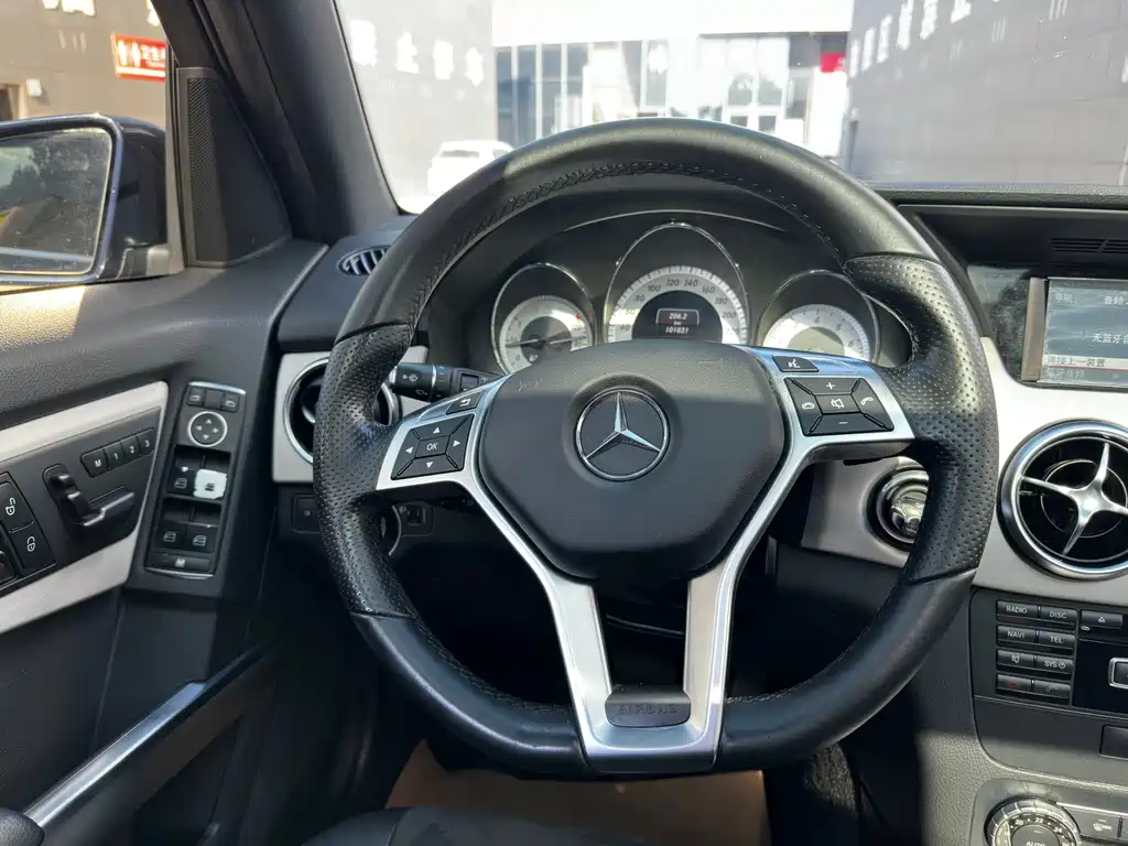 Mercedes-Benz GLK-Class — миниатюра 16