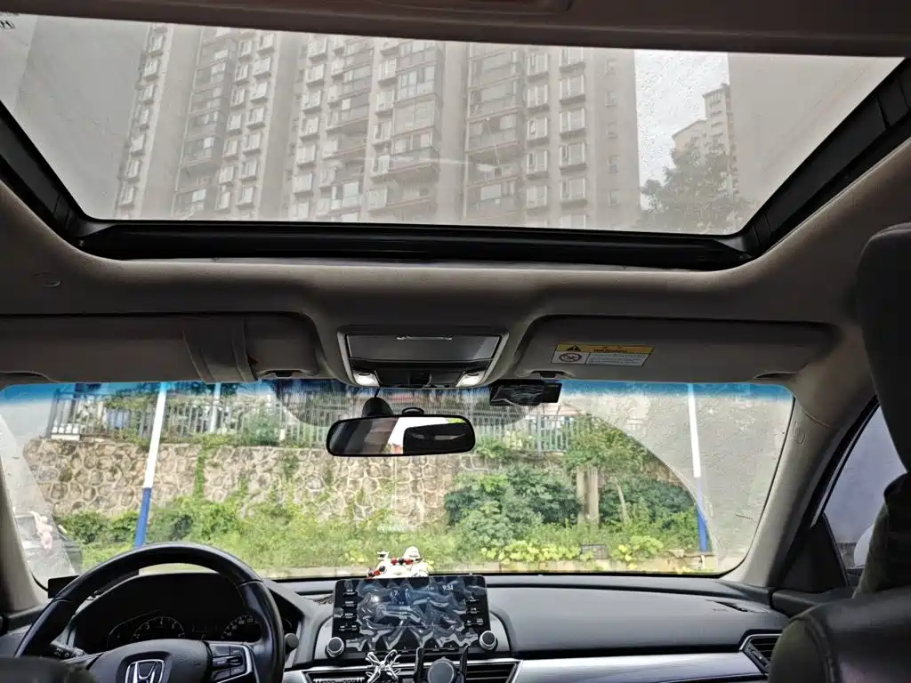 Honda Accord — миниатюра 14