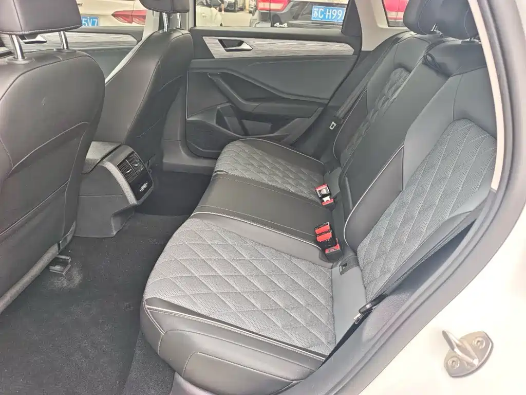Volkswagen Sagitar 280TSI DSG Beyond Lite Edition, фото 5