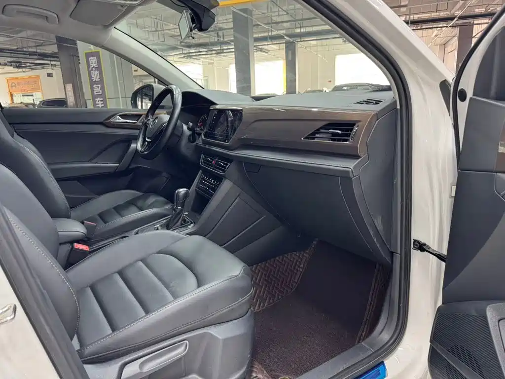 Volkswagen Tharu — миниатюра 11