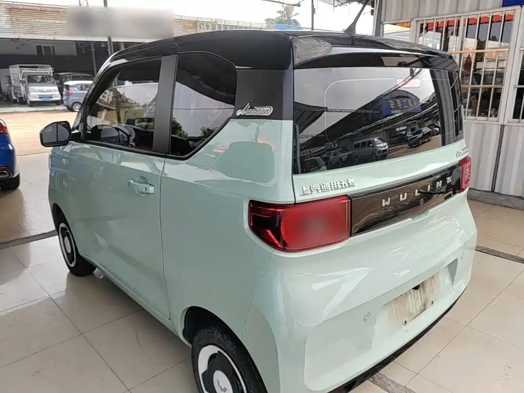 Wuling MINIEV — миниатюра 5