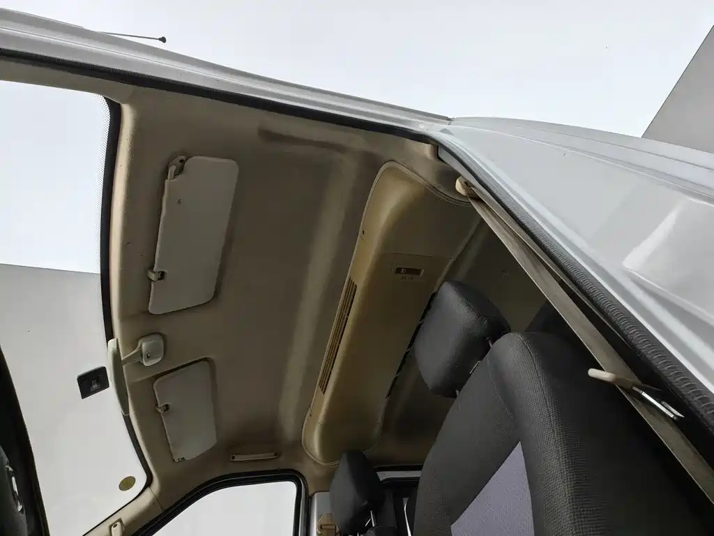 Kaicheng Ruixing M70 — миниатюра 14