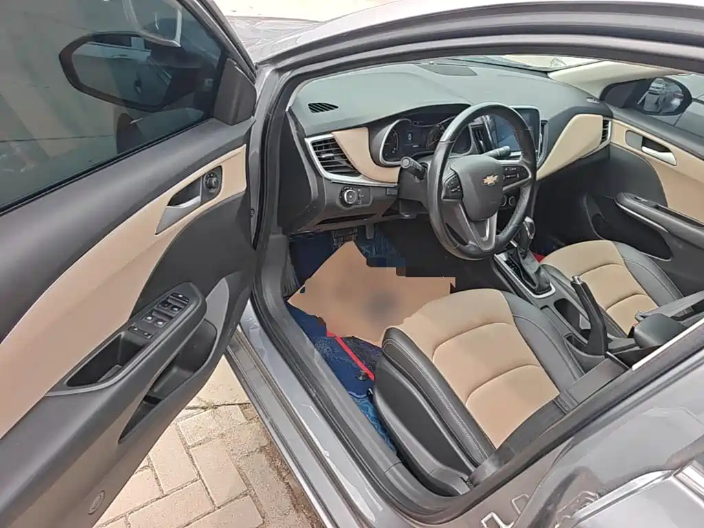Chevrolet Monza — миниатюра 16