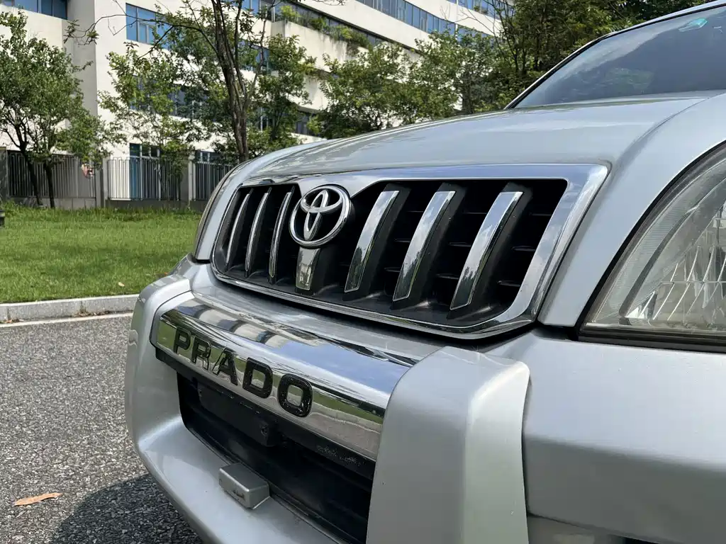 Toyota Prado (Import) — миниатюра 12