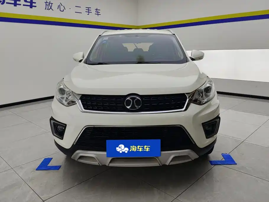 BAIC Senova X35 — миниатюра 2