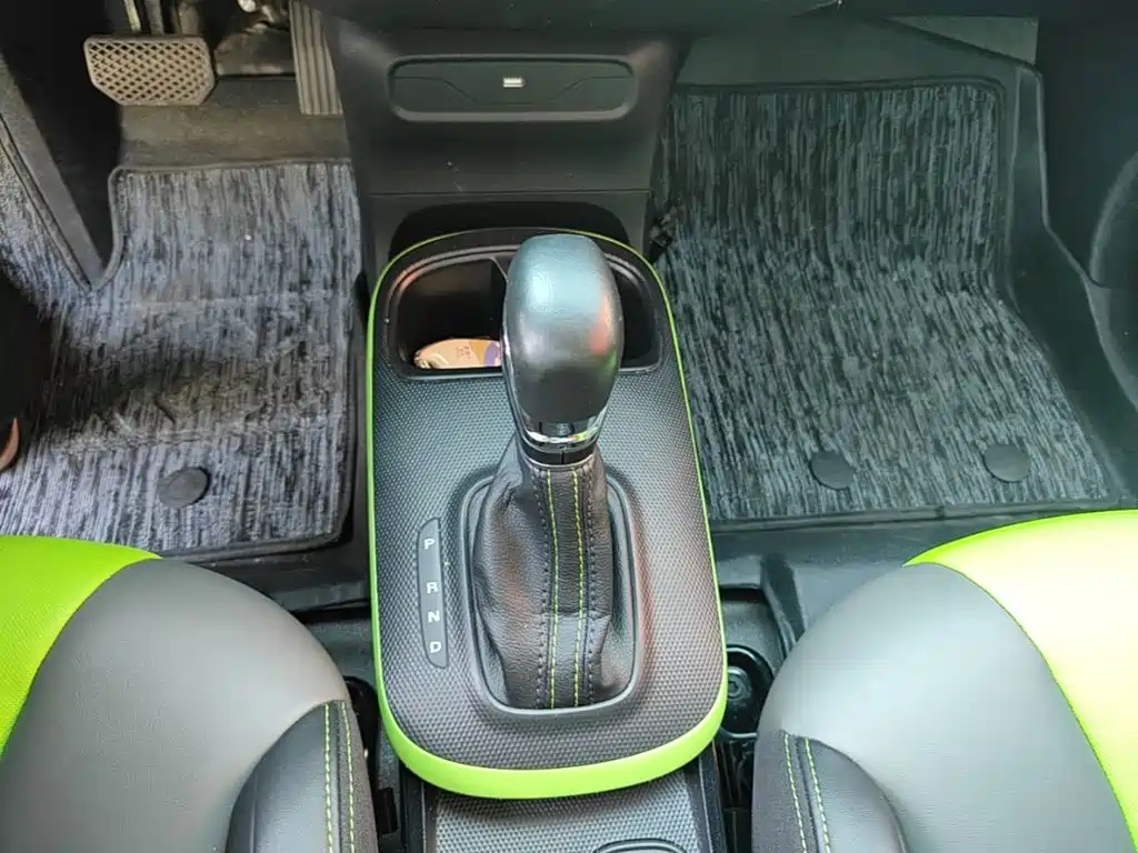Roewe Clever — миниатюра 14