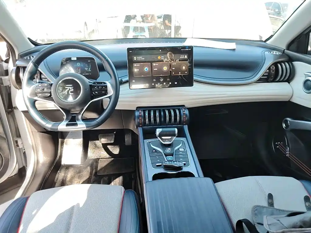 BYD Yuan Plus — миниатюра 10