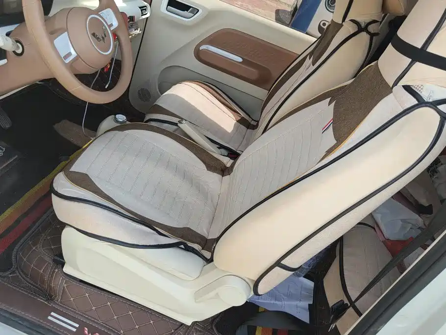 Wuling MINIEV — миниатюра 9