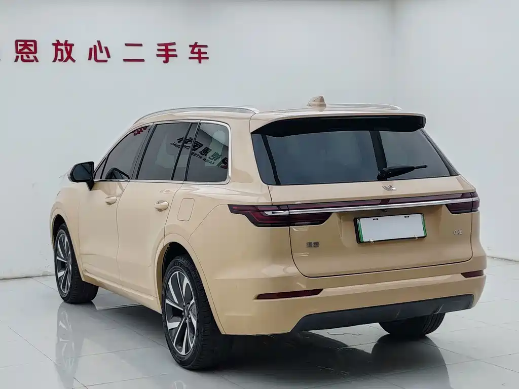 Li Auto Li ONE — миниатюра 15