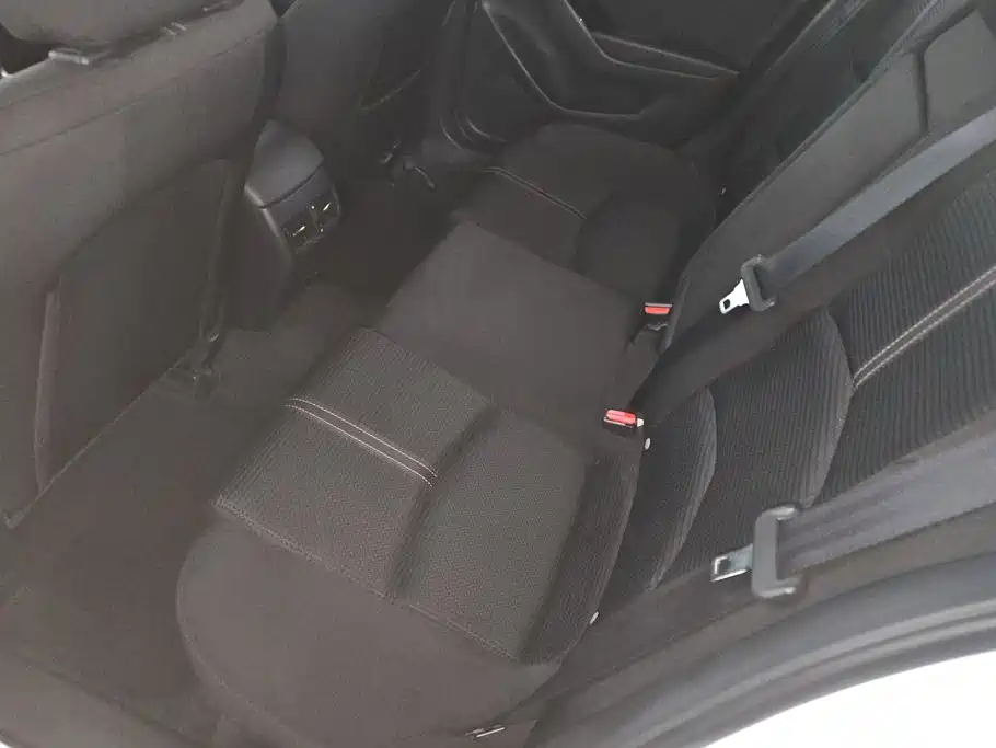 Mazda 3 Axela — миниатюра 11