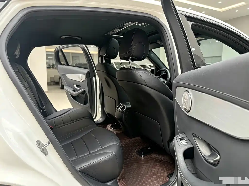 Mercedes-Benz GLC Coupe — миниатюра 7