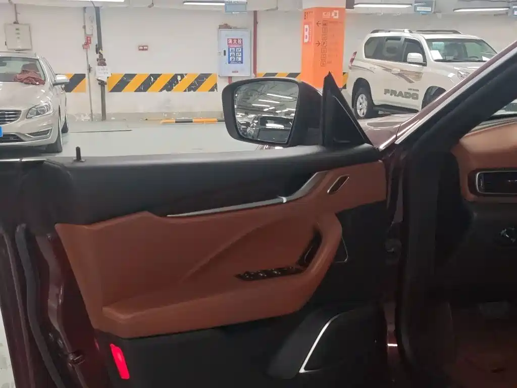 Maserati Levante — миниатюра 5
