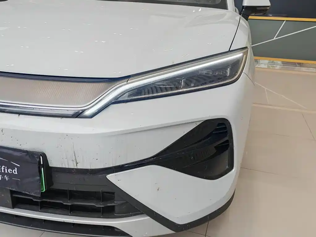 BYD Song Ultra — миниатюра 8