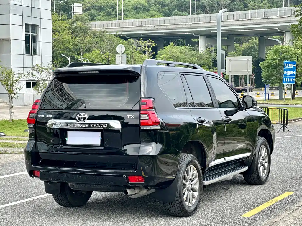 Toyota Prado — миниатюра 22