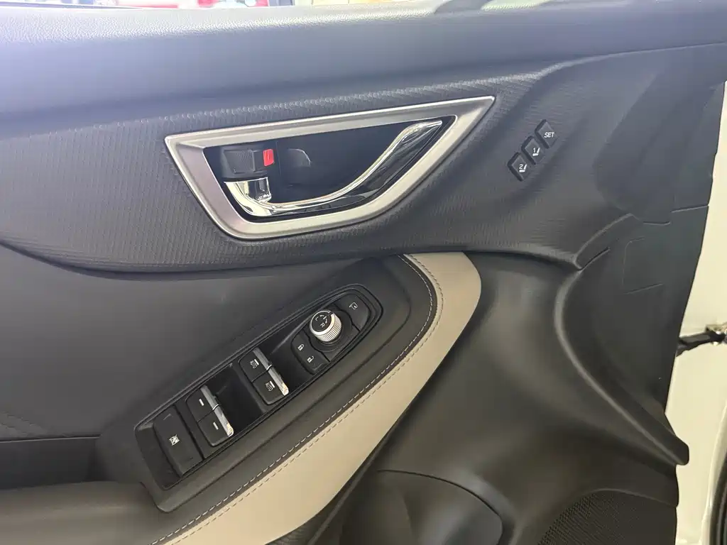 SUBARU FORESTER