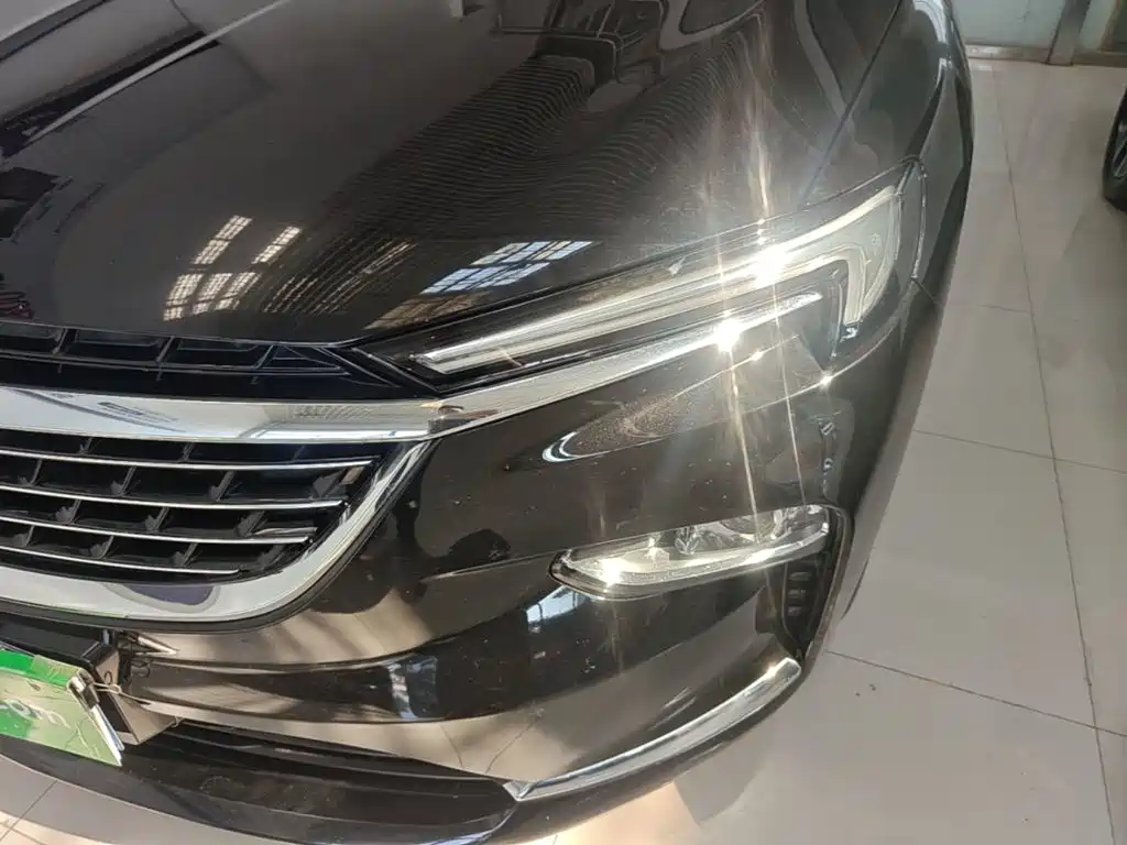 Buick Enclave — миниатюра 24