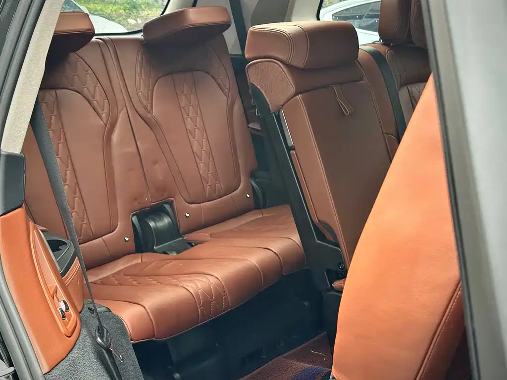 BMW X7 — миниатюра 19