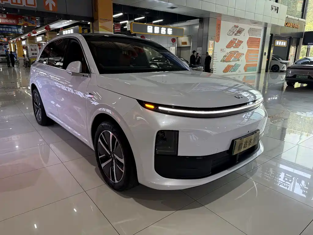 Li Auto L6 2024 Pro