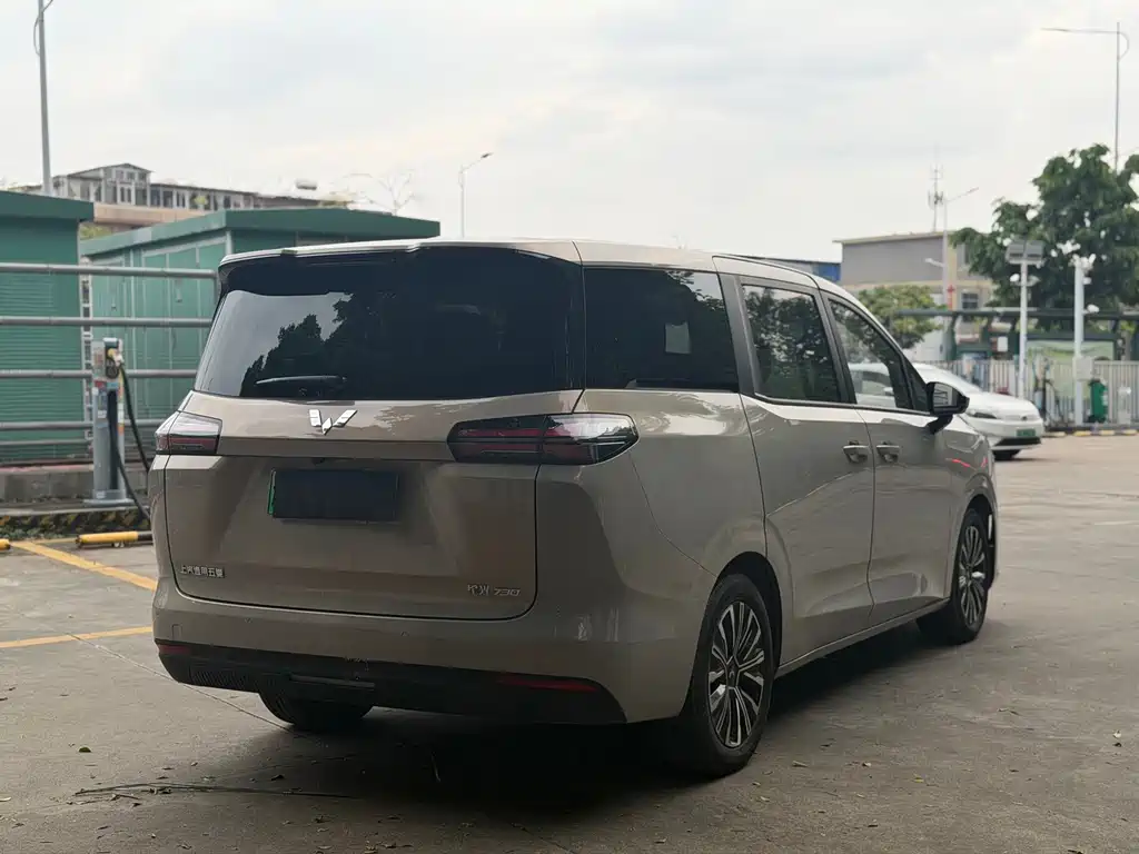 Wuling Xingguang 730 New Energy — миниатюра 5