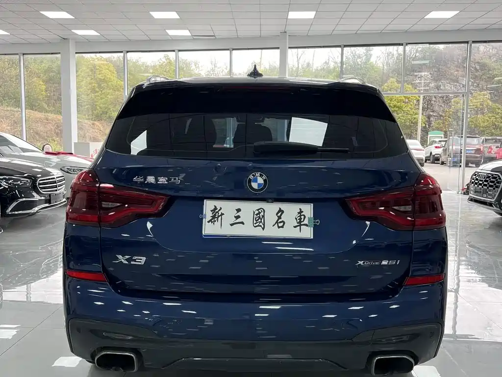 BMW X3 — миниатюра 5