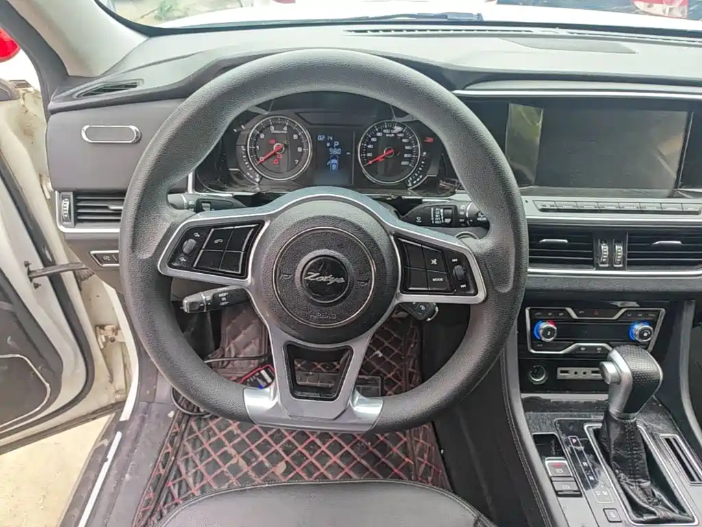 Zotye T600 Coupe — миниатюра 11