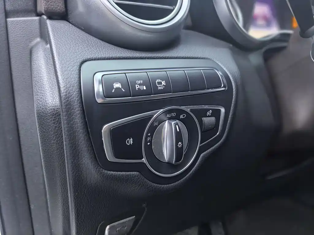 Mercedes-Benz GLC 2019 GLC 260 L 4MATIC Luxury