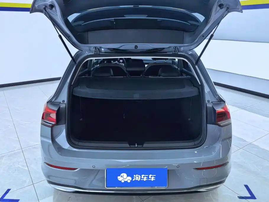 Volkswagen Golf — миниатюра 4