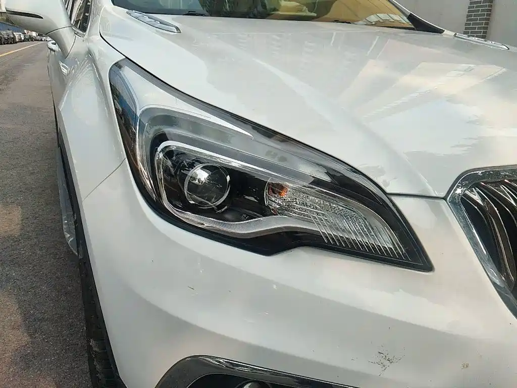 Buick Envision Plus — миниатюра 7