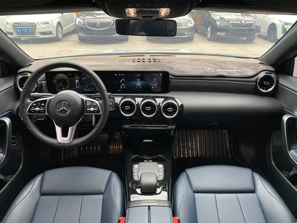 Mercedes-Benz A-Class — миниатюра 14