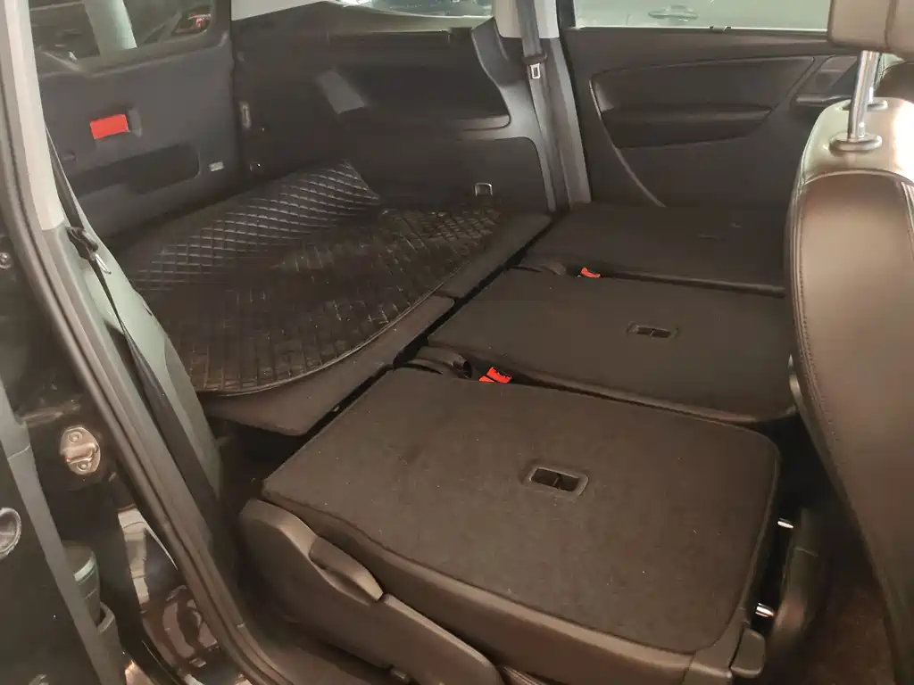 Volkswagen Xia 2014 2.0TSI Comfort